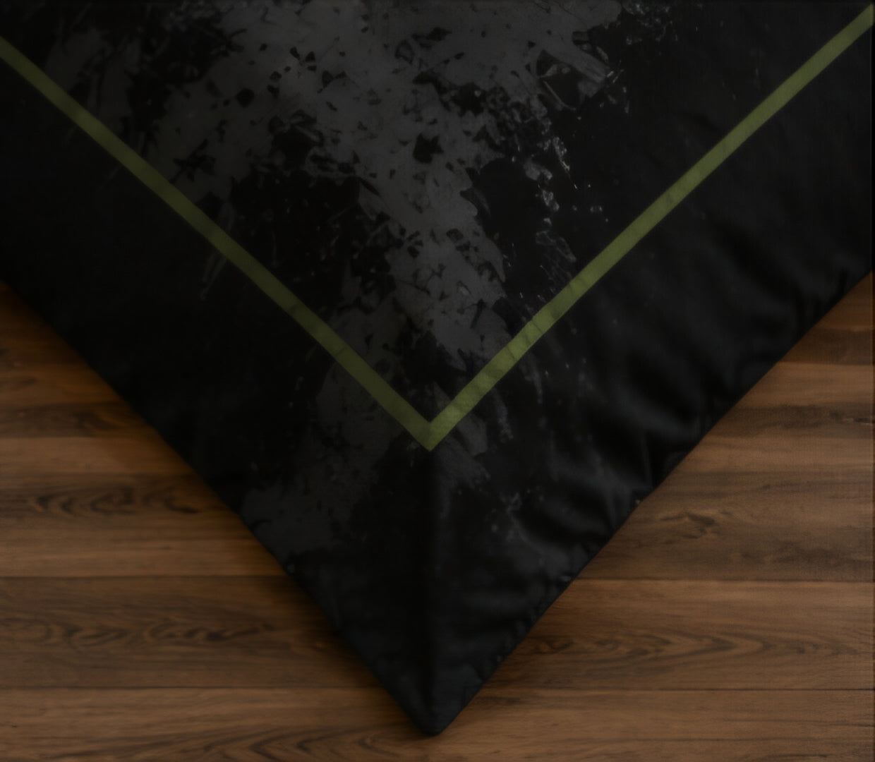Dirty Hands Clean Money Skull Luxury Plush Blanket – Black Red & Green Urban Gothic Bedding